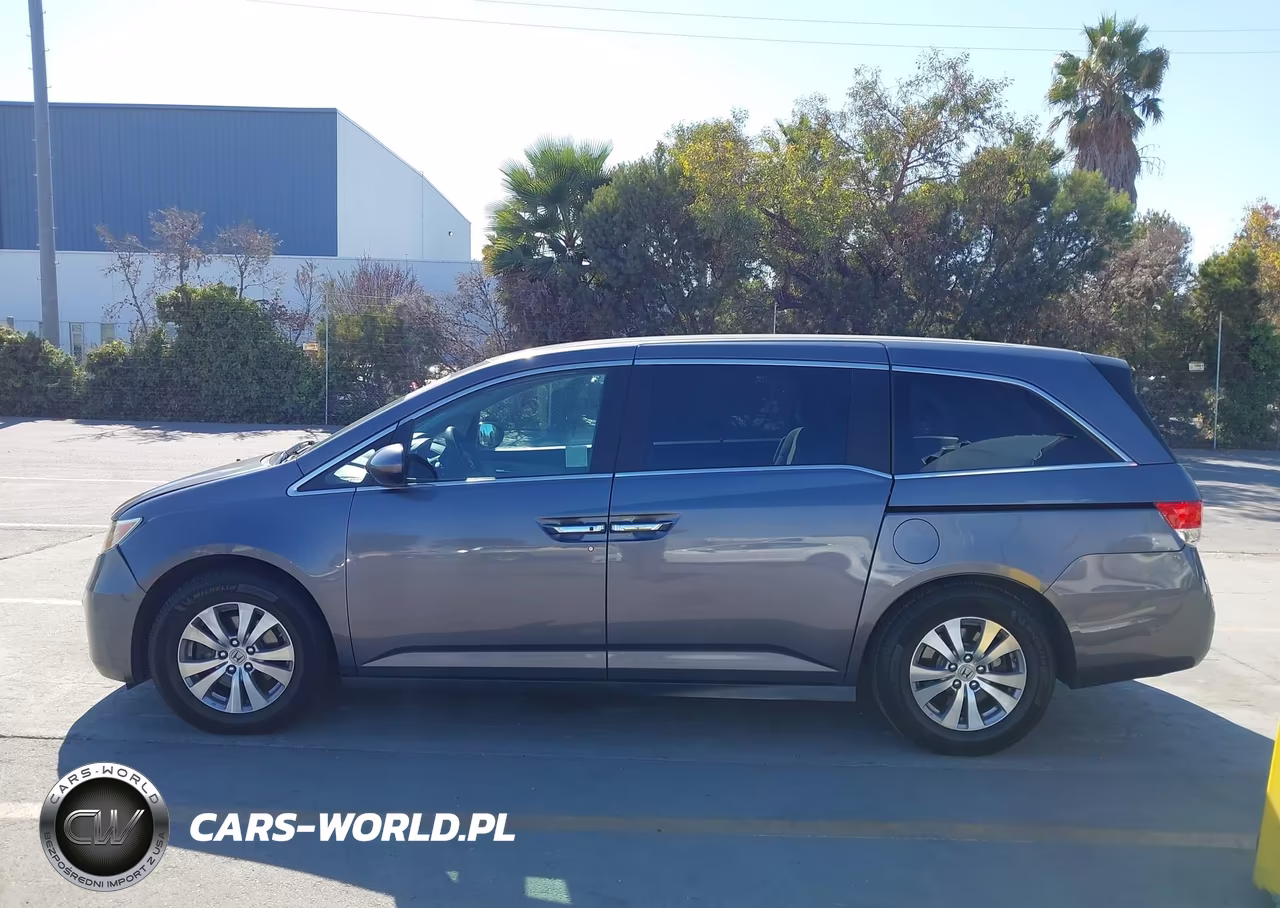 2015 Honda Odyssey Ex VIN:5FNRL5H44FB058643 - 14
