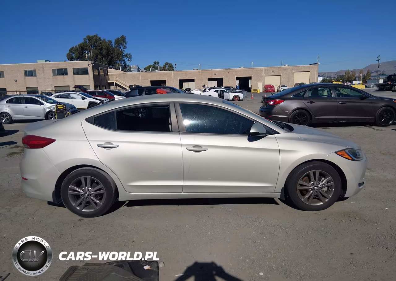 2017 Hyundai Elantra Se VIN:5NPD84LF7HH075584 - 13