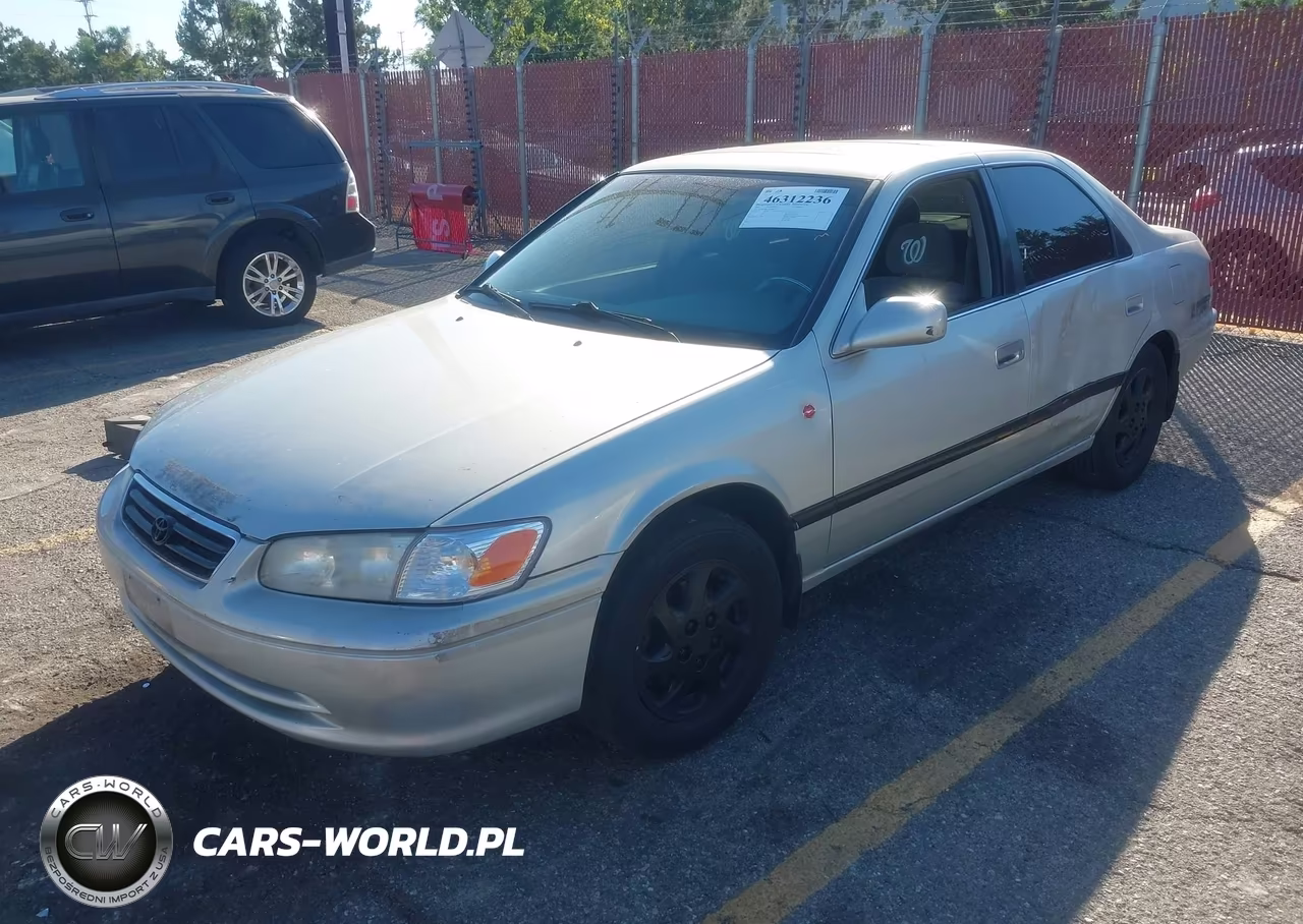 2000 Toyota Camry Le VIN:4T1BG22K7YU618642 - 2