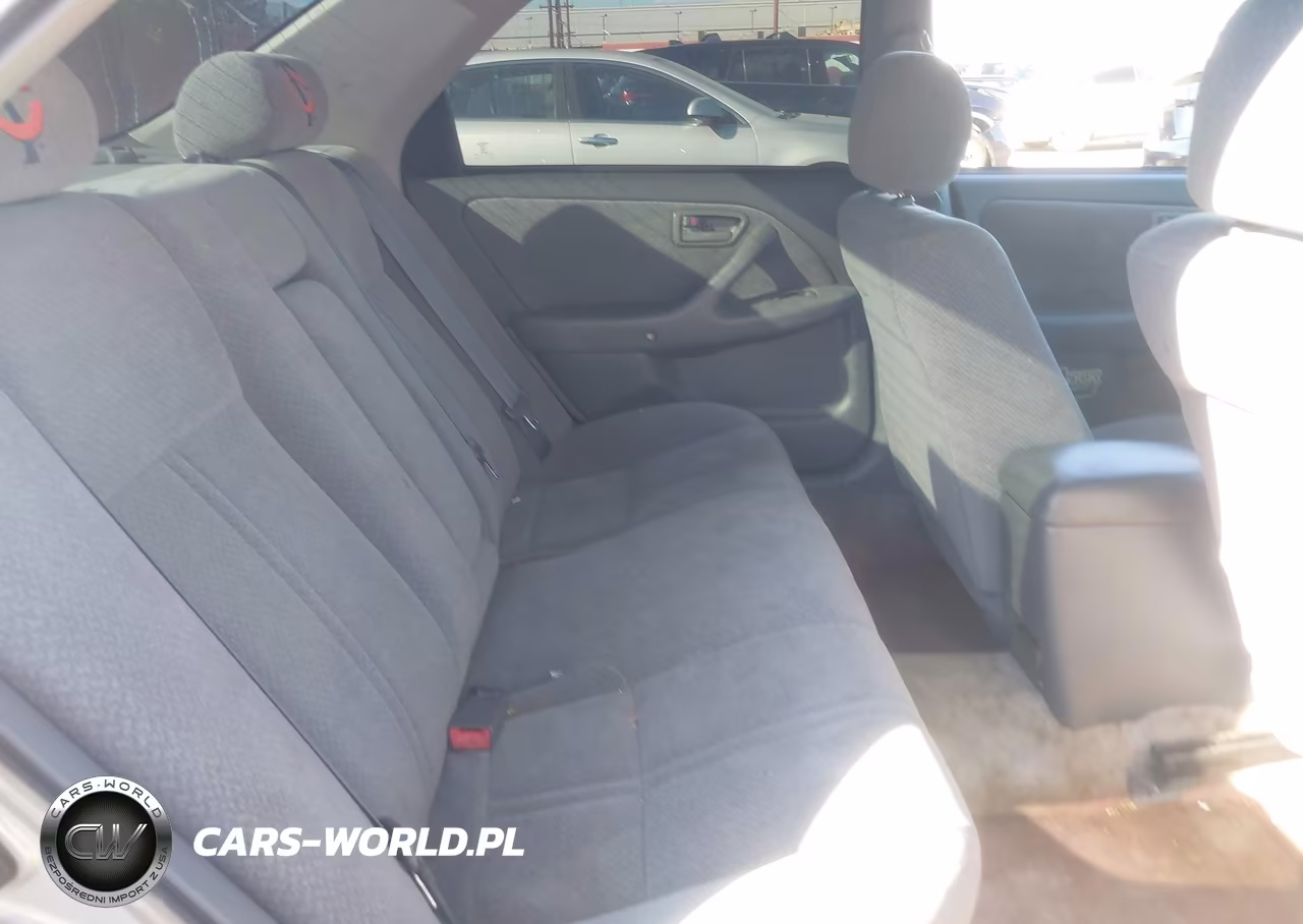 2000 Toyota Camry Le VIN:4T1BG22K7YU618642 - 8