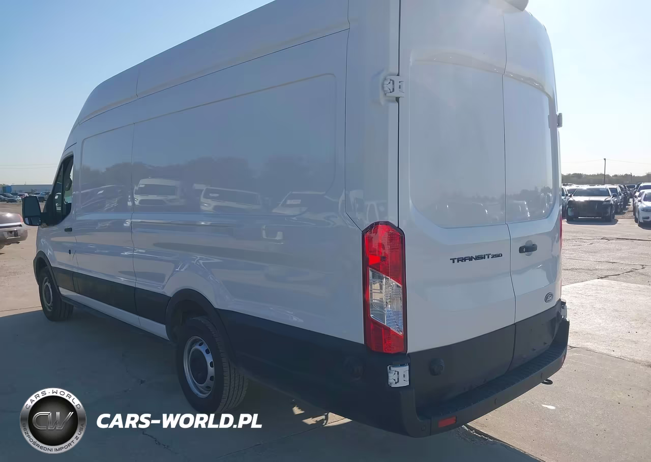 2026 Ford Transit-250 Cargo Van VIN:1FTBR3X81TKA90618 - 3