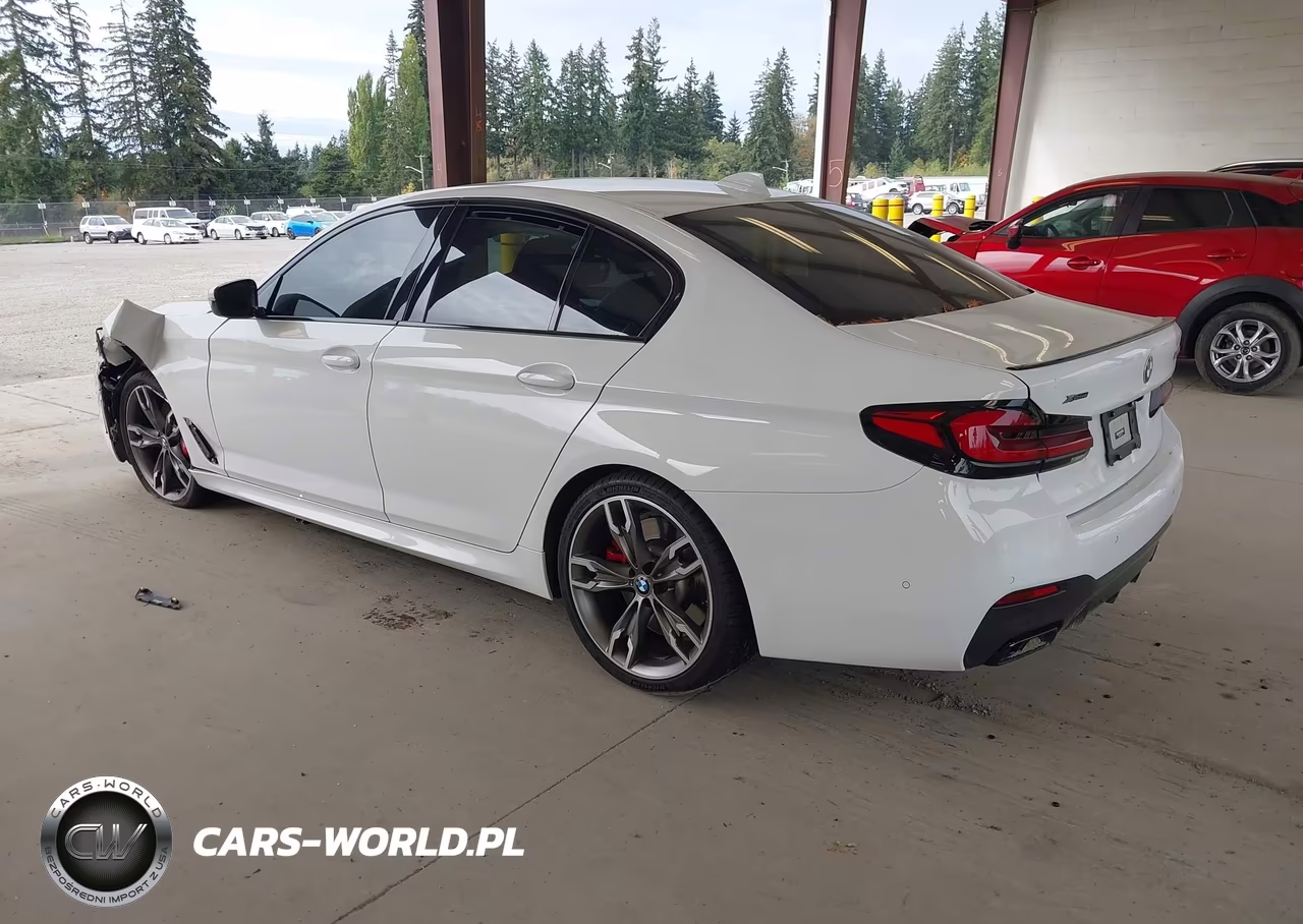 2023 BMW M550 I xDrive VIN:WBA13BK0XPCL17424 - 3