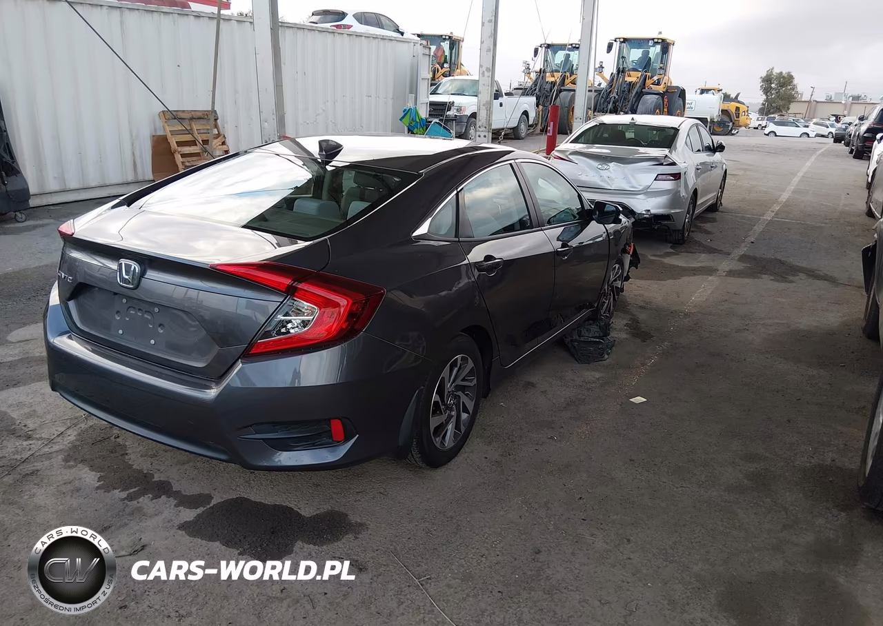 2018 Honda Civic Ex VIN:2HGFC2F71JH531417 - 4