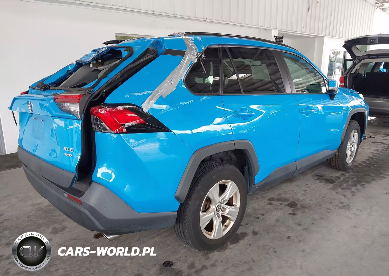 2020 Toyota Rav4 Xle VIN:2T3P1RFV4LC107542 - 4