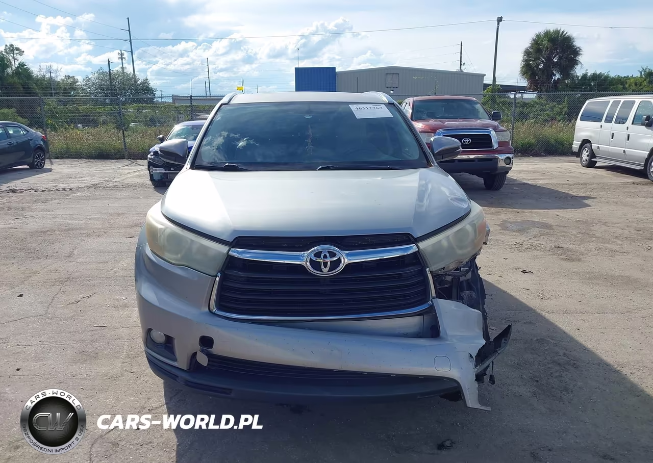 2015 Toyota Highlander Xle V6 VIN:5TDKKRFH4FS089212 - 12