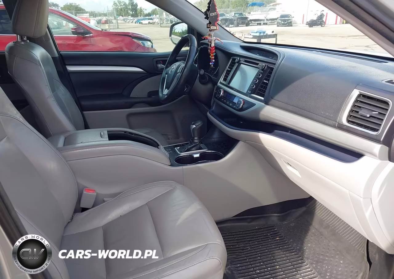 2015 Toyota Highlander Xle V6 VIN:5TDKKRFH4FS089212 - 5