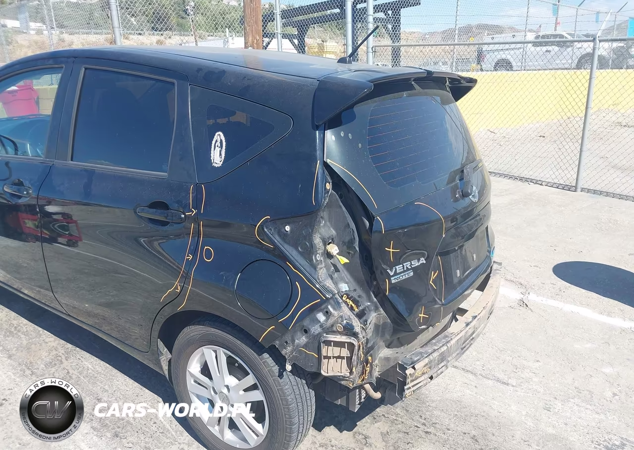 2014 Nissan Versa Note S Plus VIN:3N1CE2CP0EL372759 - 18