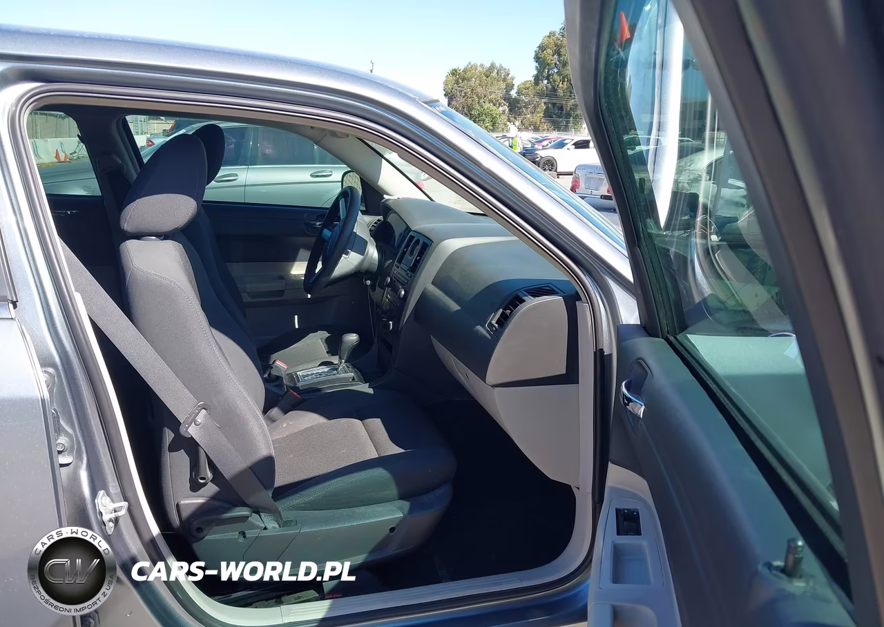 2007 Chrysler 300 VIN:2C3KA43R47H667932 - 5