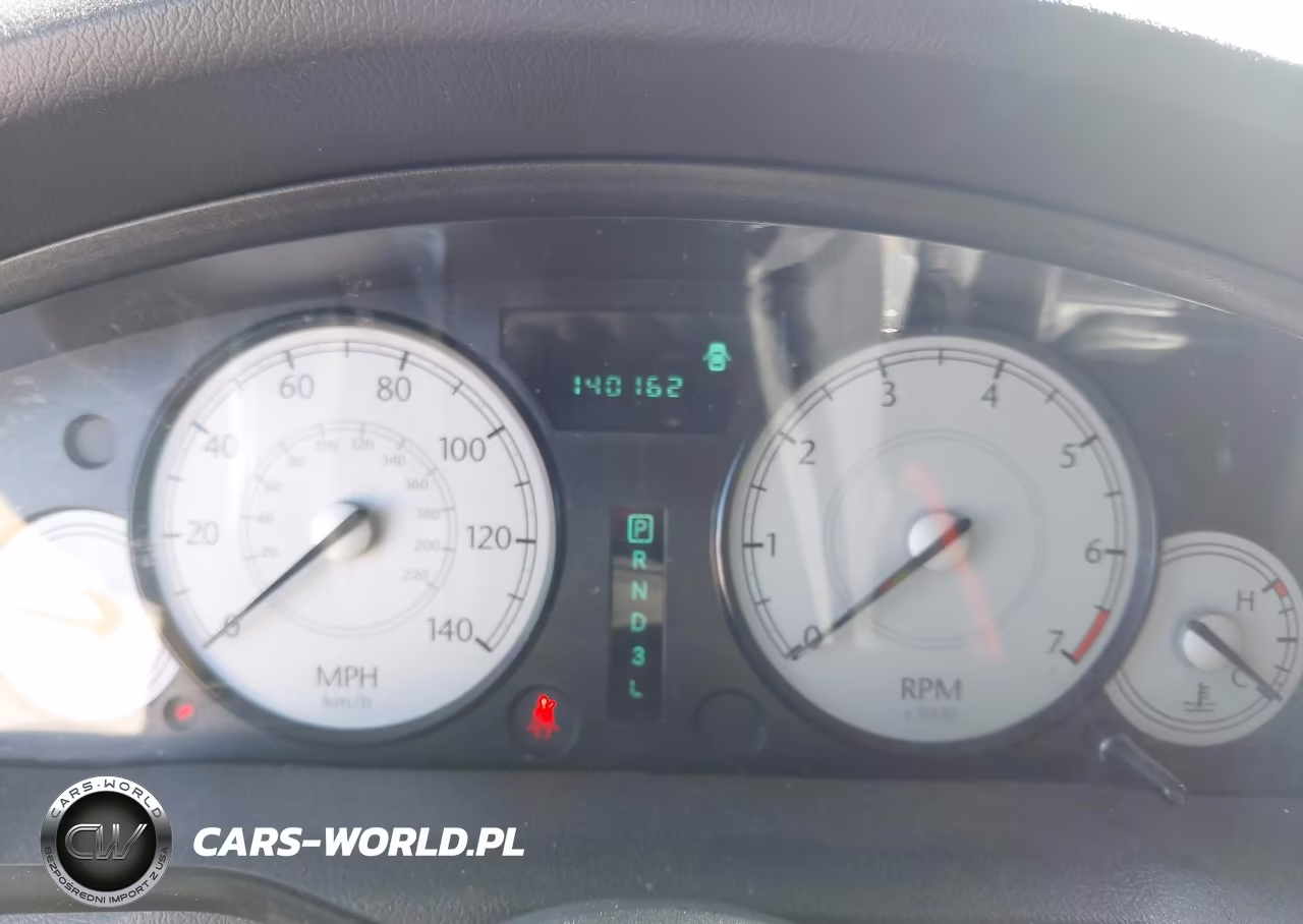 2007 Chrysler 300 VIN:2C3KA43R47H667932 - 7