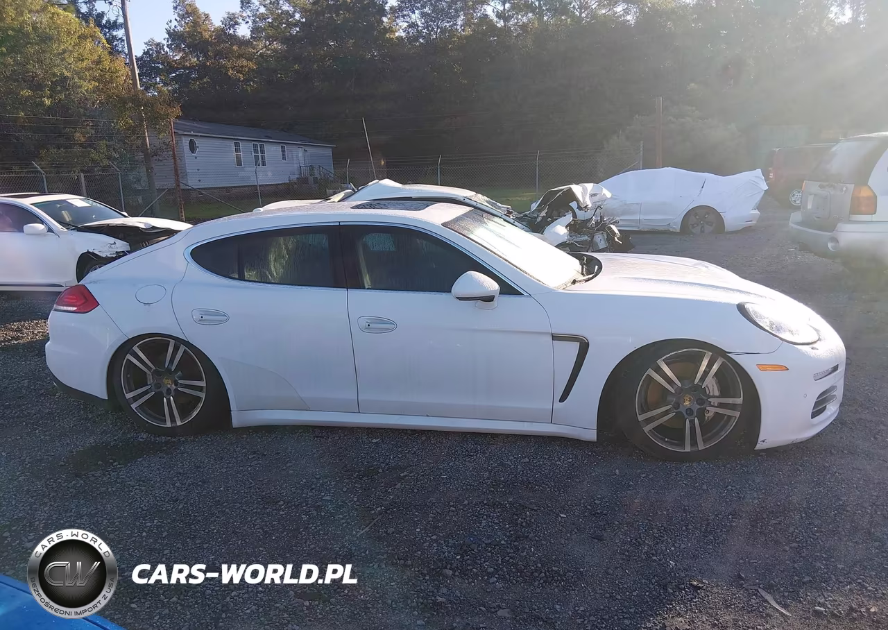 2015 Porsche Panamera 4S-S VIN:WP0AB2A75FL050714 - 13