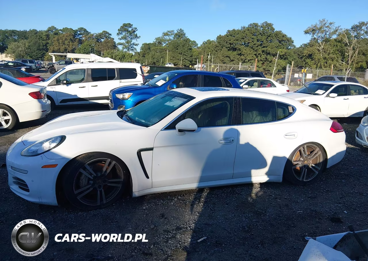 2015 Porsche Panamera 4S-S VIN:WP0AB2A75FL050714 - 14