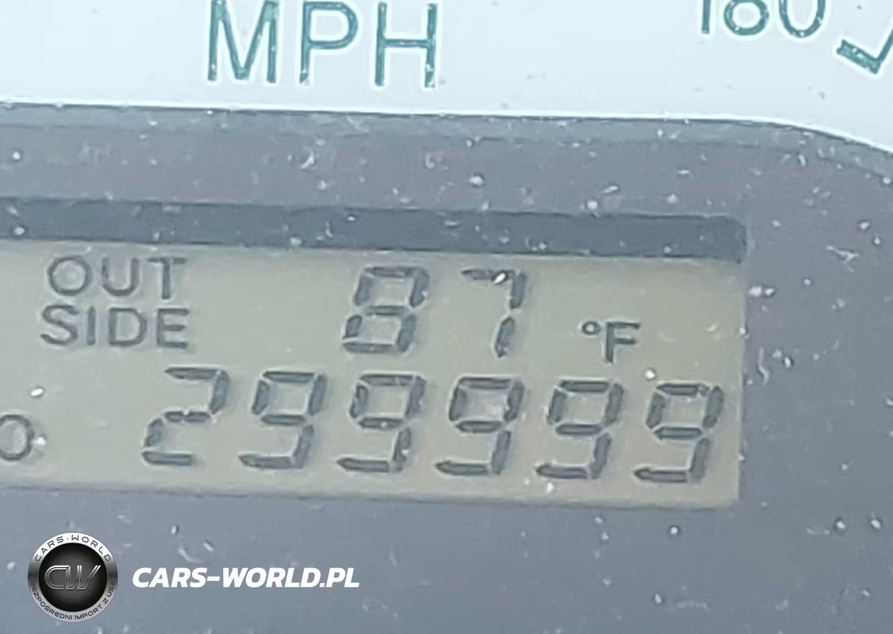 2003 Toyota Corolla Le VIN:1NXBR38E63Z104212 - 13