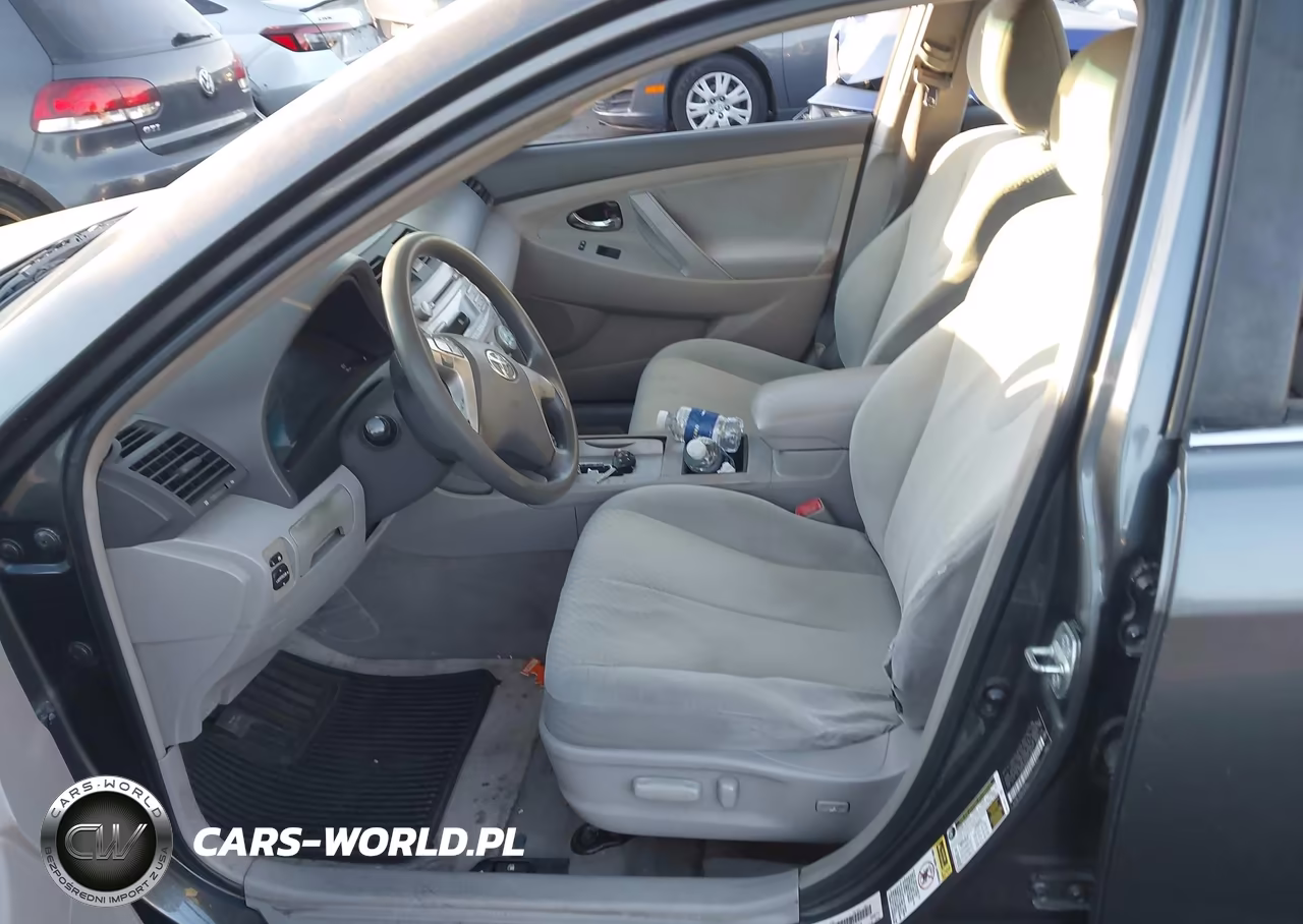 2009 Toyota Camry Le VIN:4T4BE46K99R119683 - 5