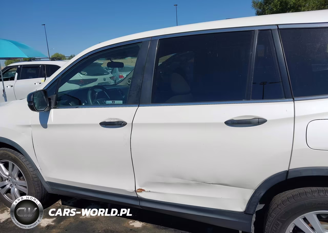 2018 Honda Pilot Lx VIN:5FNYF5H11JB019221 - 15