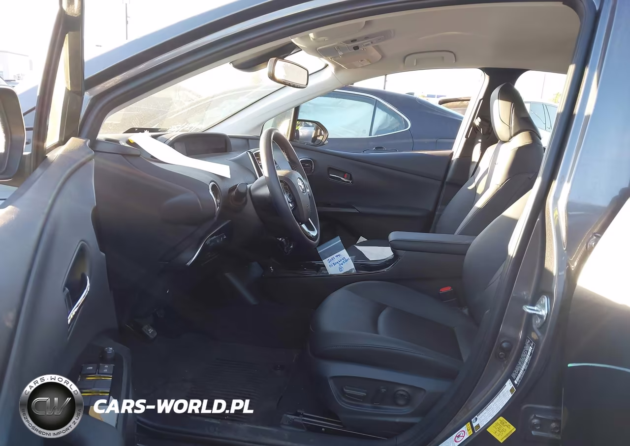 2022 Toyota Prius Xle VIN:JTDKAMFU1N3181381 - 5