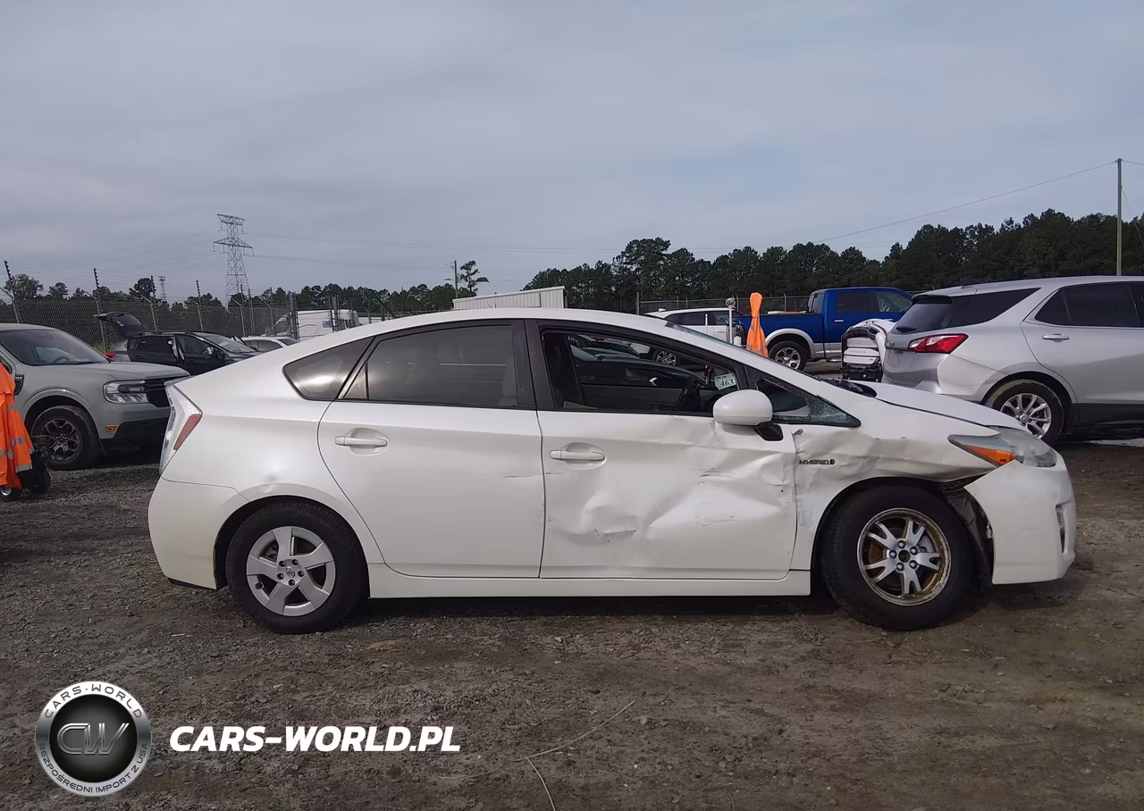 2011 Toyota Prius Three VIN:JTDKN3DU0B5322653 - 14