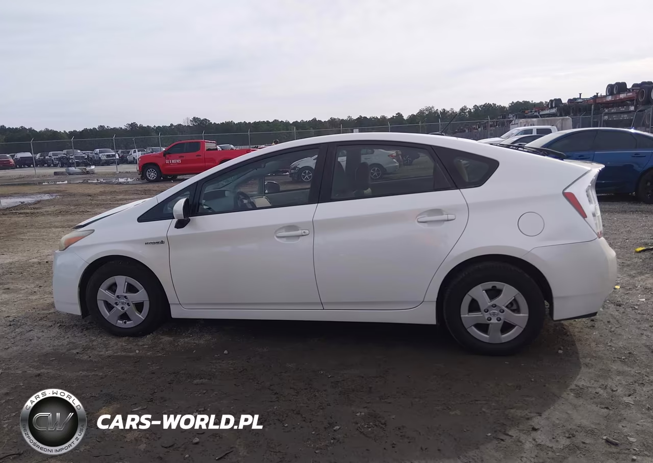 2011 Toyota Prius Three VIN:JTDKN3DU0B5322653 - 15