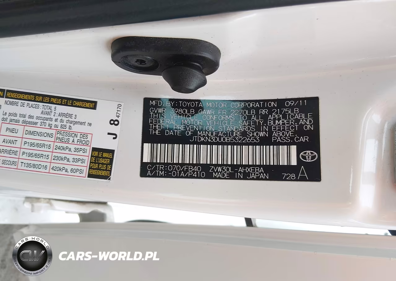 2011 Toyota Prius Three VIN:JTDKN3DU0B5322653 - 9