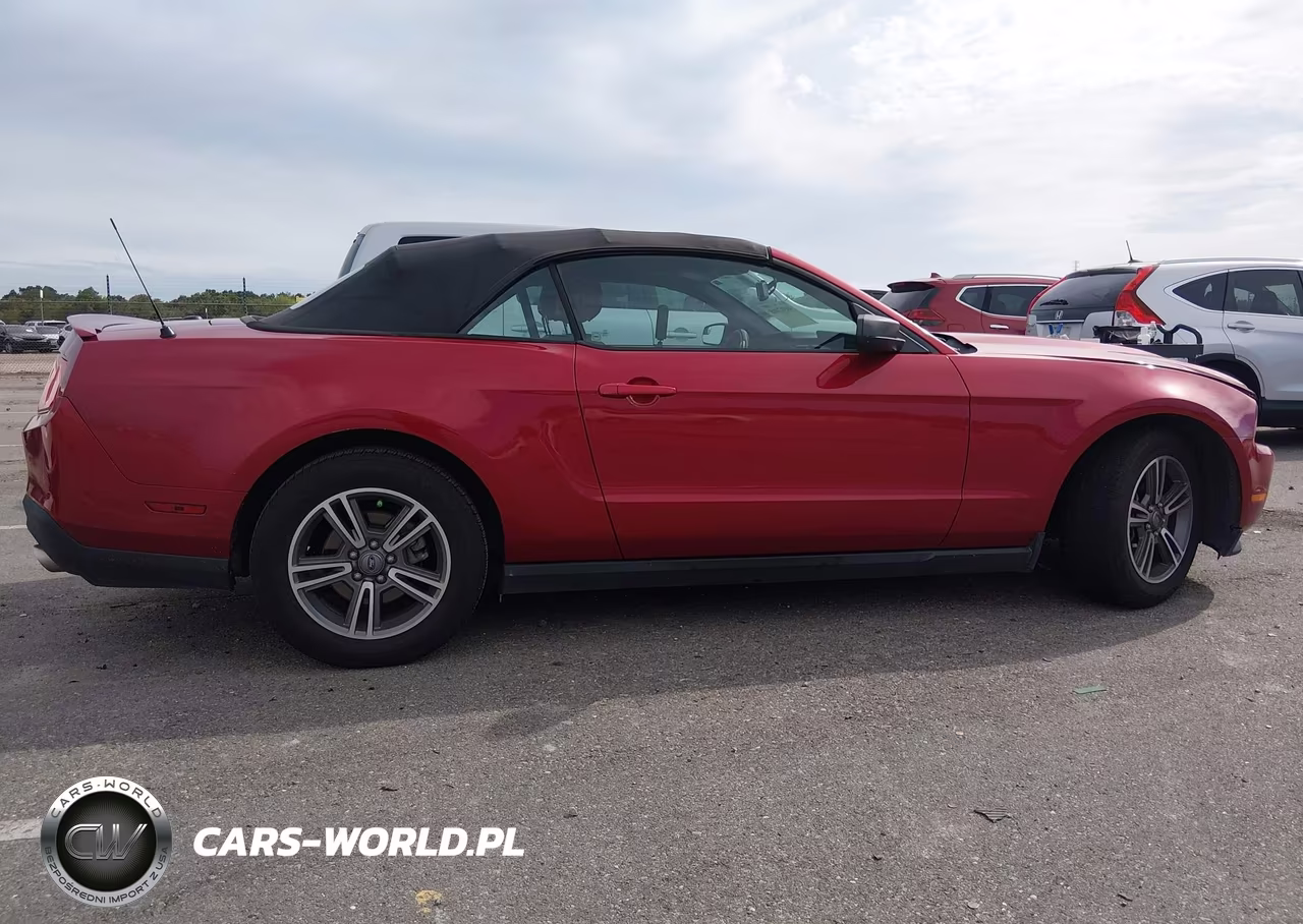 2012 Ford Mustang V6 Premium VIN:1ZVBP8EM9C5274638 - 13