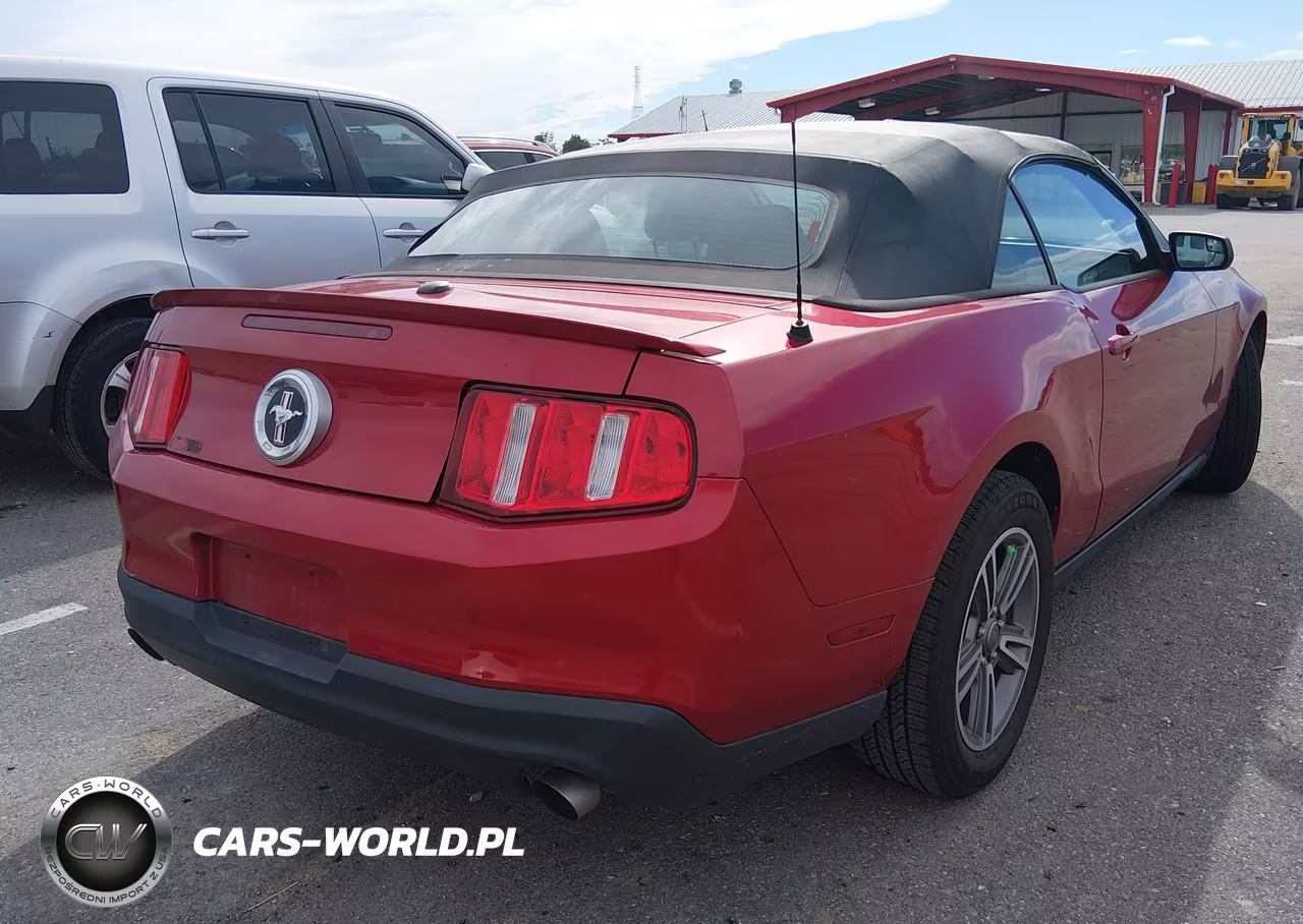 2012 Ford Mustang V6 Premium VIN:1ZVBP8EM9C5274638 - 4