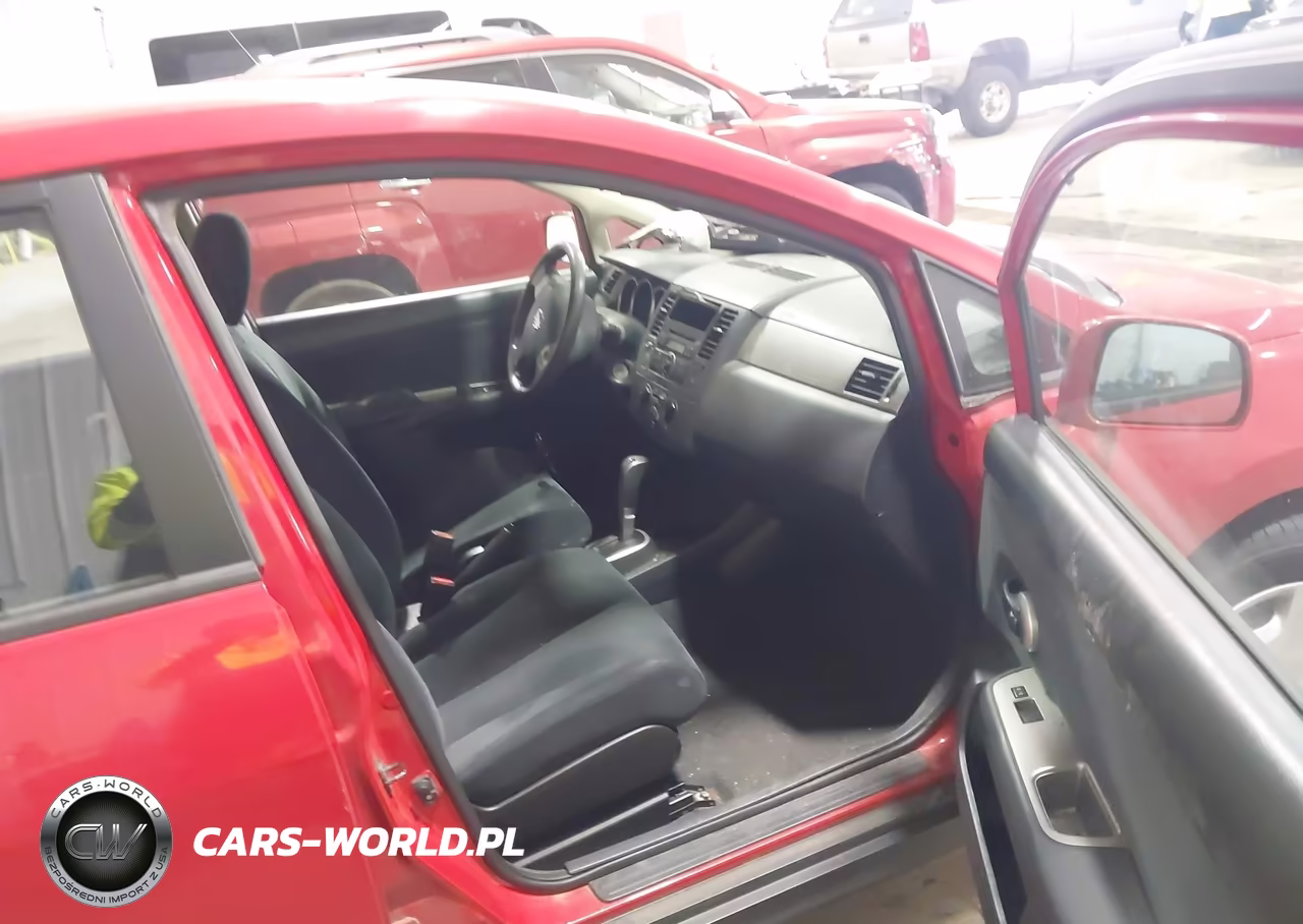 2010 Nissan Versa 1.8S VIN:3N1BC1CP3AL467581 - 5