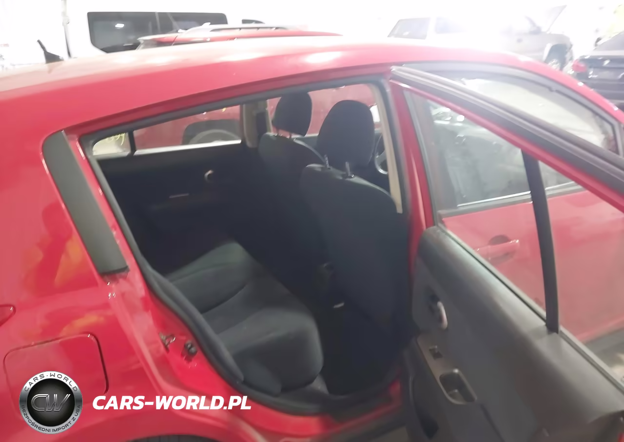 2010 Nissan Versa 1.8S VIN:3N1BC1CP3AL467581 - 8
