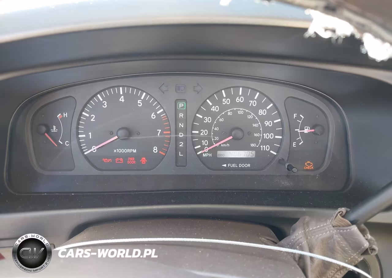2000 Toyota Sienna Le VIN:4T3ZF13CXYU199177 - 7