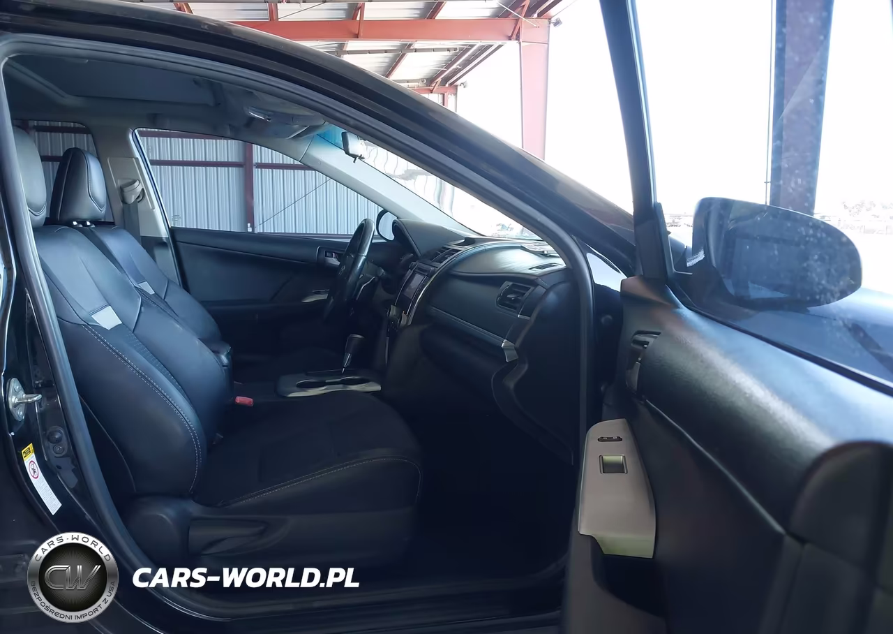 2014 Toyota Camry Se Sport VIN:4T1BF1FK1EU394027 - 5