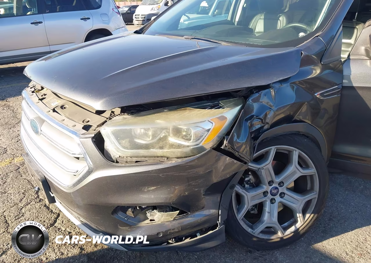 2017 Ford Escape Titanium VIN:1FMCU0J99HUD59331 - 6