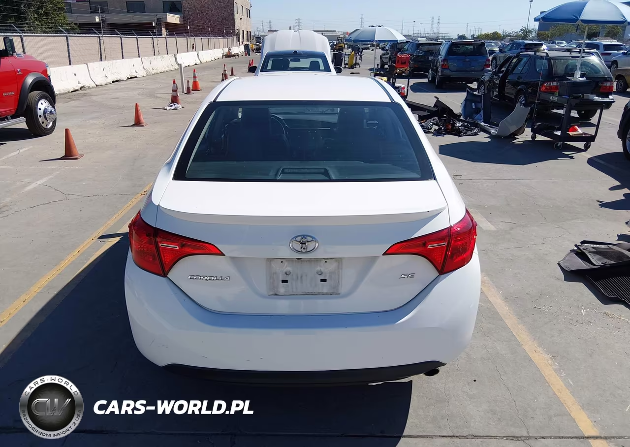 2019 Toyota Corolla Se VIN:5YFBURHE3KP863028 - 17