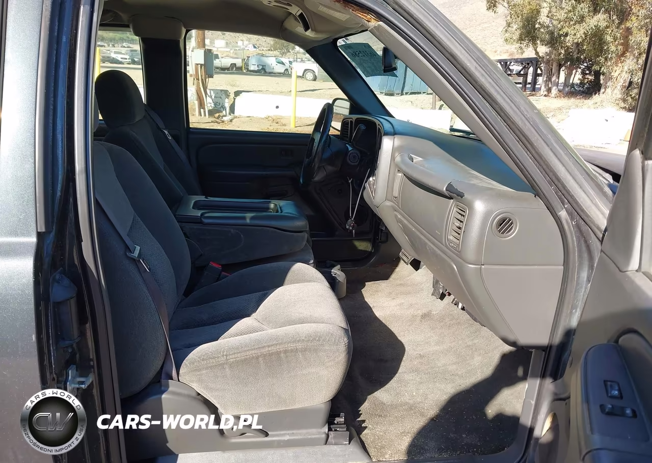 2004 Chevrolet Silverado 1500 Ls VIN:1GCEC19V34E383443 - 5