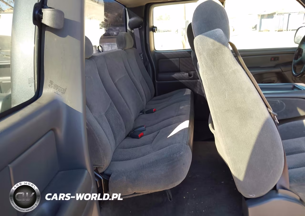 2004 Chevrolet Silverado 1500 Ls VIN:1GCEC19V34E383443 - 8