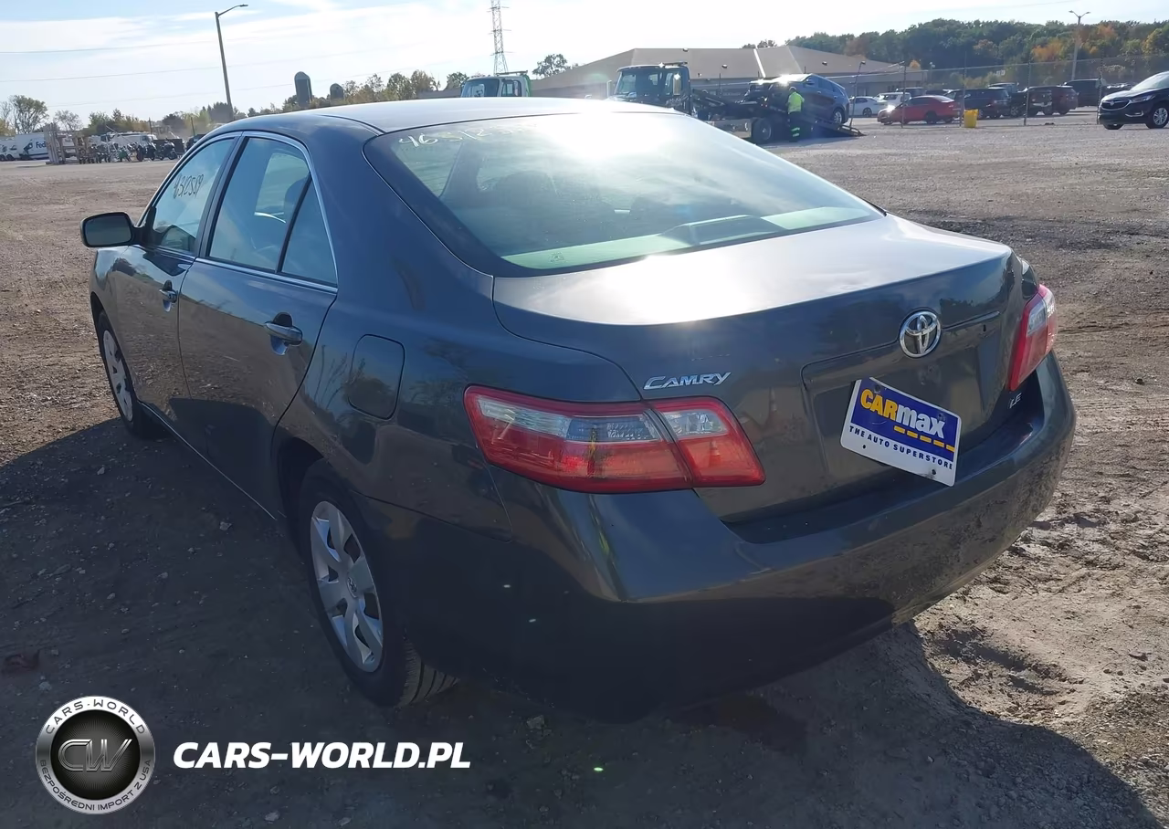 2007 Toyota Camry Le VIN:4T1BE46K97U586061 - 3