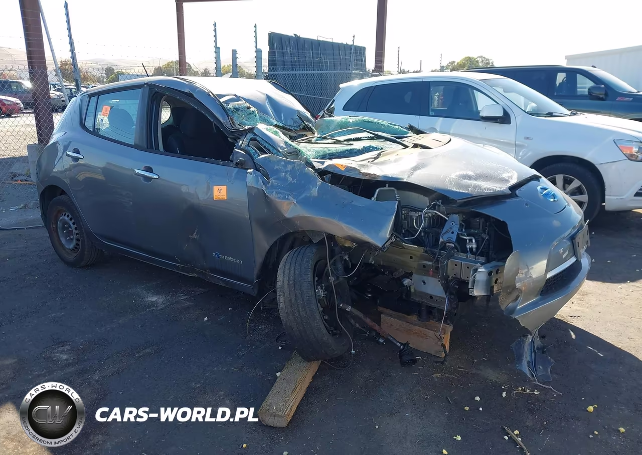 2016 Nissan Leaf S