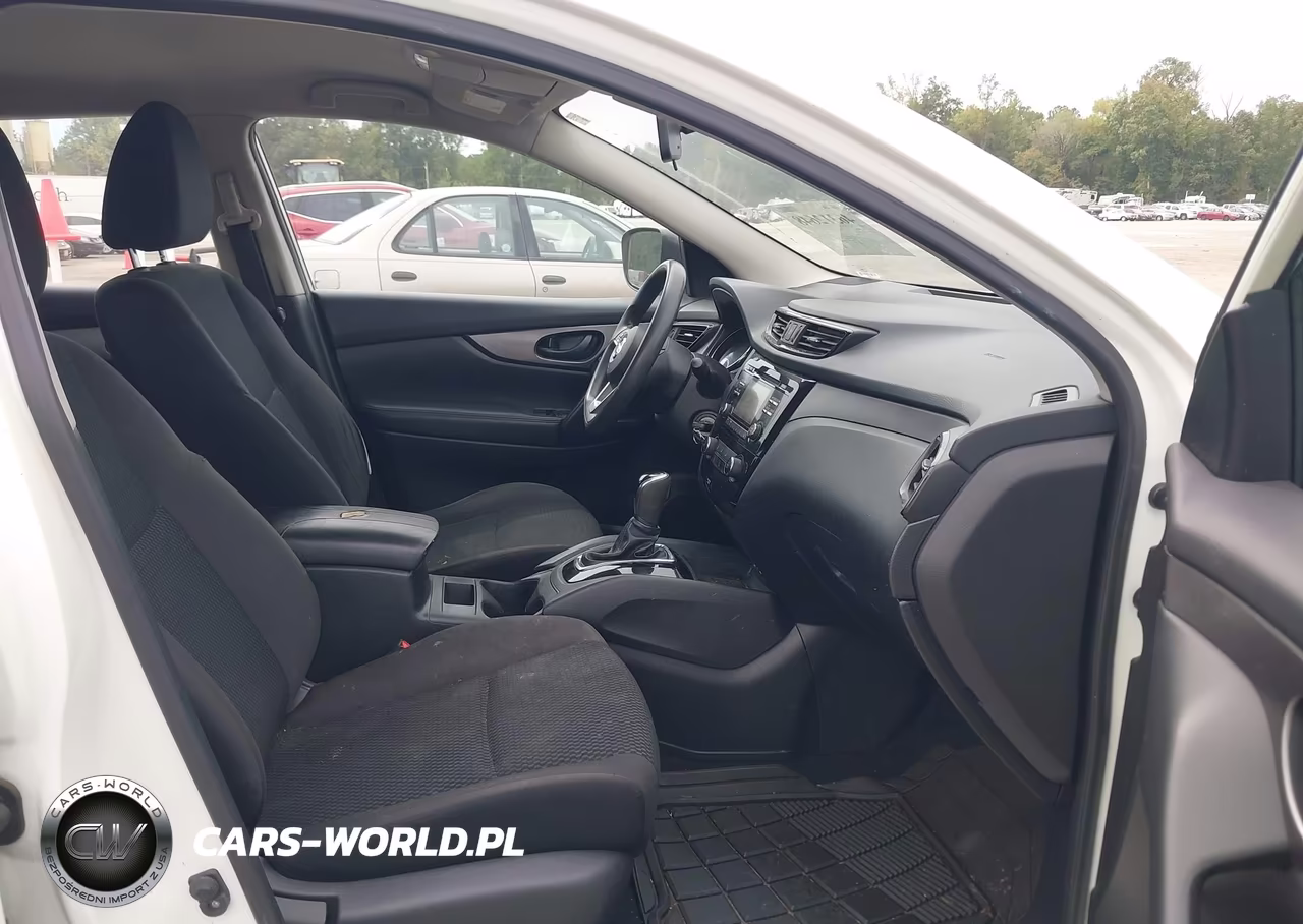 2017 Nissan Rogue Sport S VIN:JN1BJ1CPXHW004279 - 5