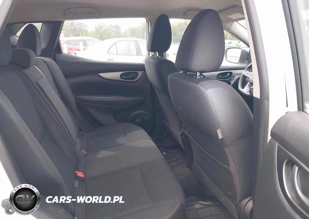 2017 Nissan Rogue Sport S VIN:JN1BJ1CPXHW004279 - 8