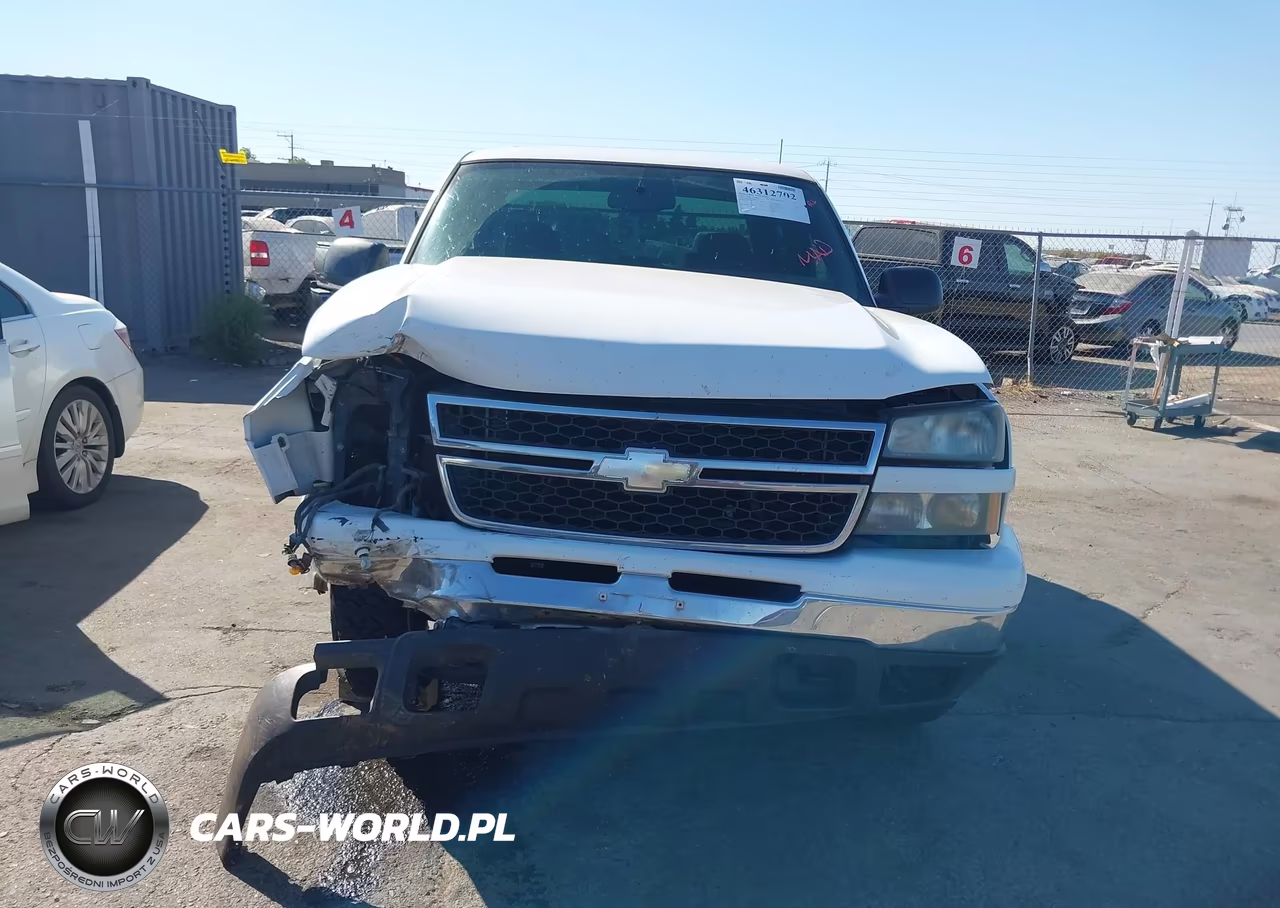 2007 Chevrolet Silverado 1500 Classic Ls VIN:2GCEK13V971147719 - 12