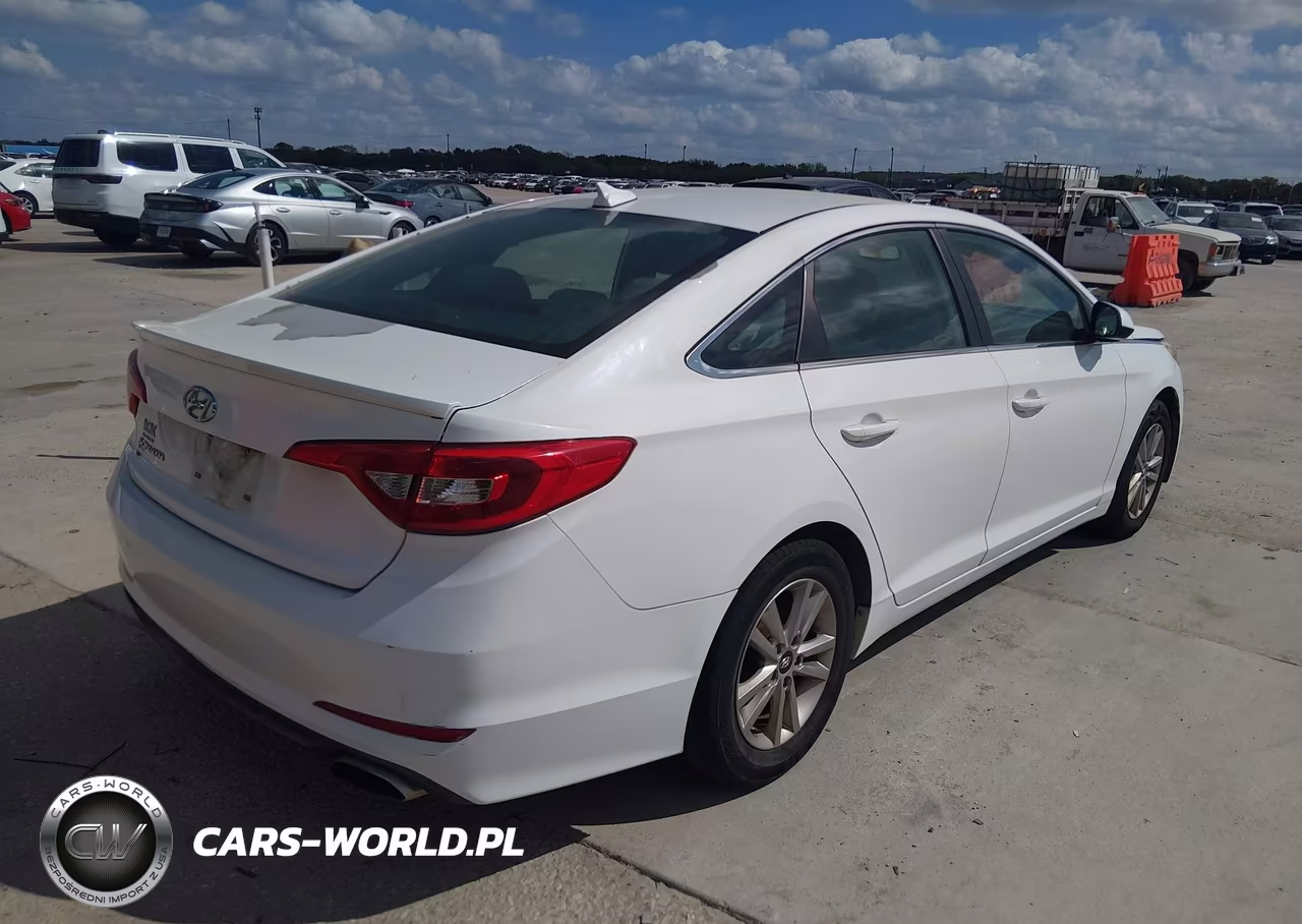 2016 Hyundai Sonata Se VIN:5NPE24AF5GH346908 - 4