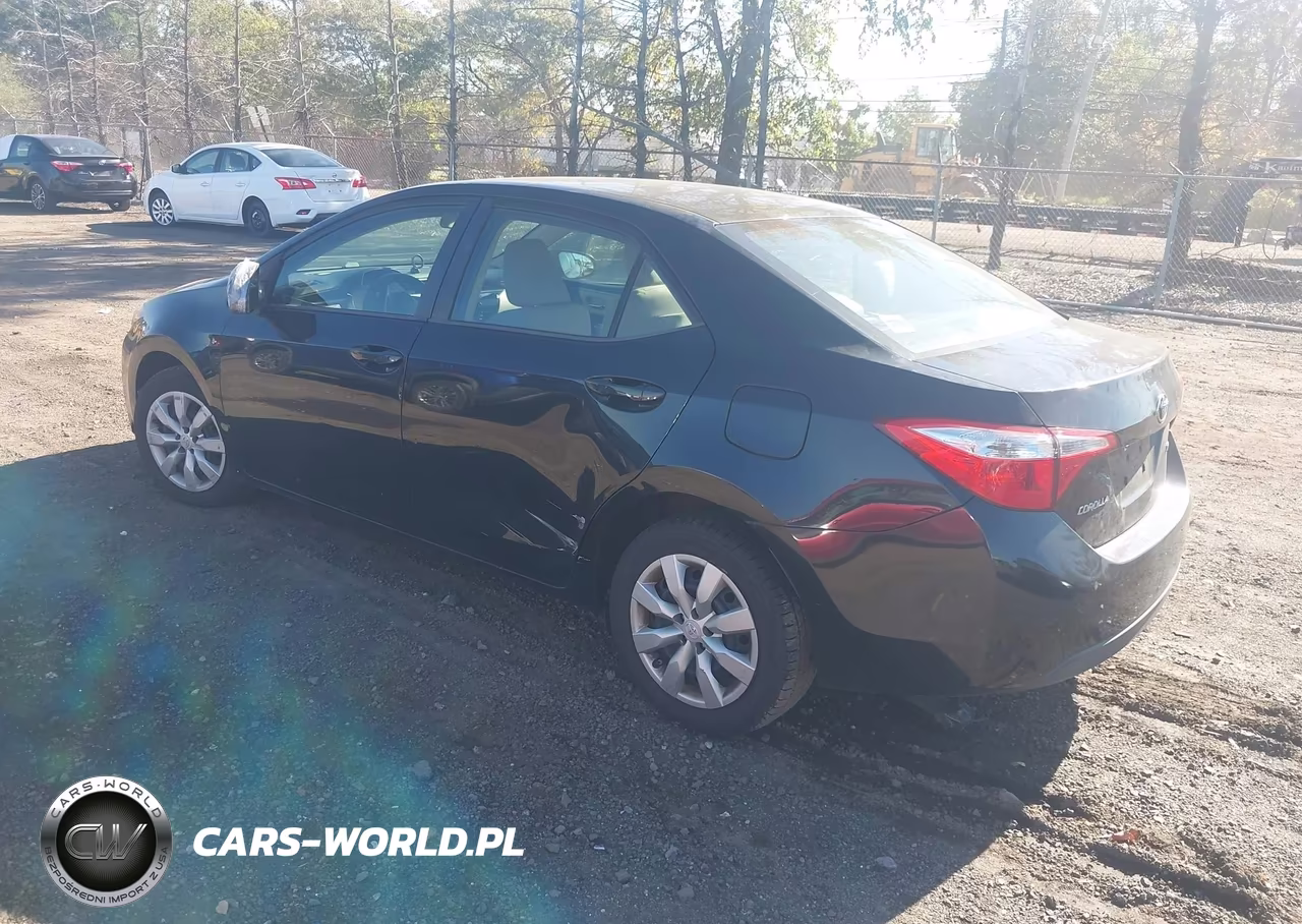 2015 Toyota Corolla Le VIN:2T1BURHE8FC292500 - 3