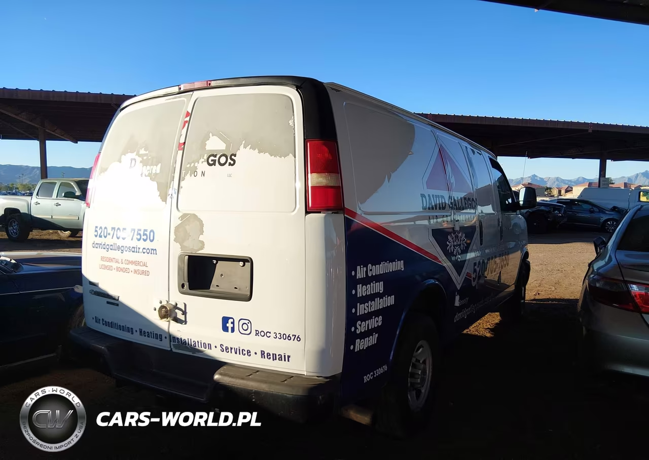 2012 Chevrolet Express 2500 Work Van VIN:1GCWGFCA6C1118453 - 4