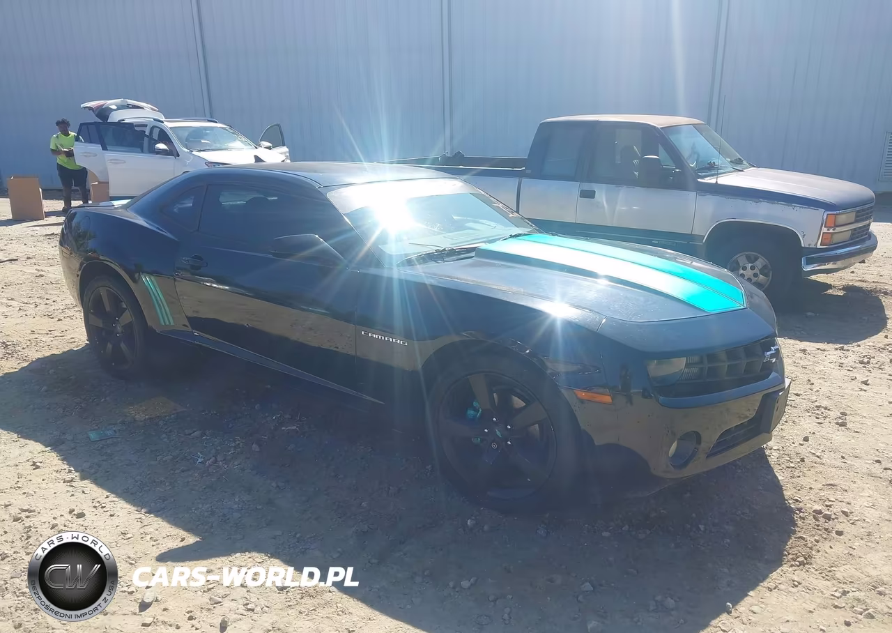 2010 Chevrolet Camaro 2Lt VIN:2G1FG1EV7A9203435 - 1