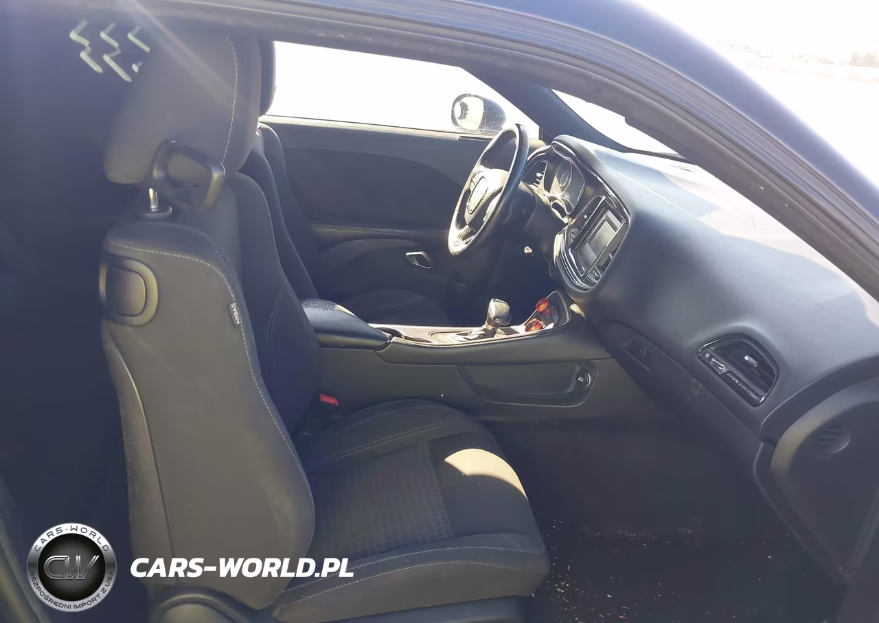 2016 Dodge Challenger Sxt VIN:2C3CDZAG2GH107689 - 5