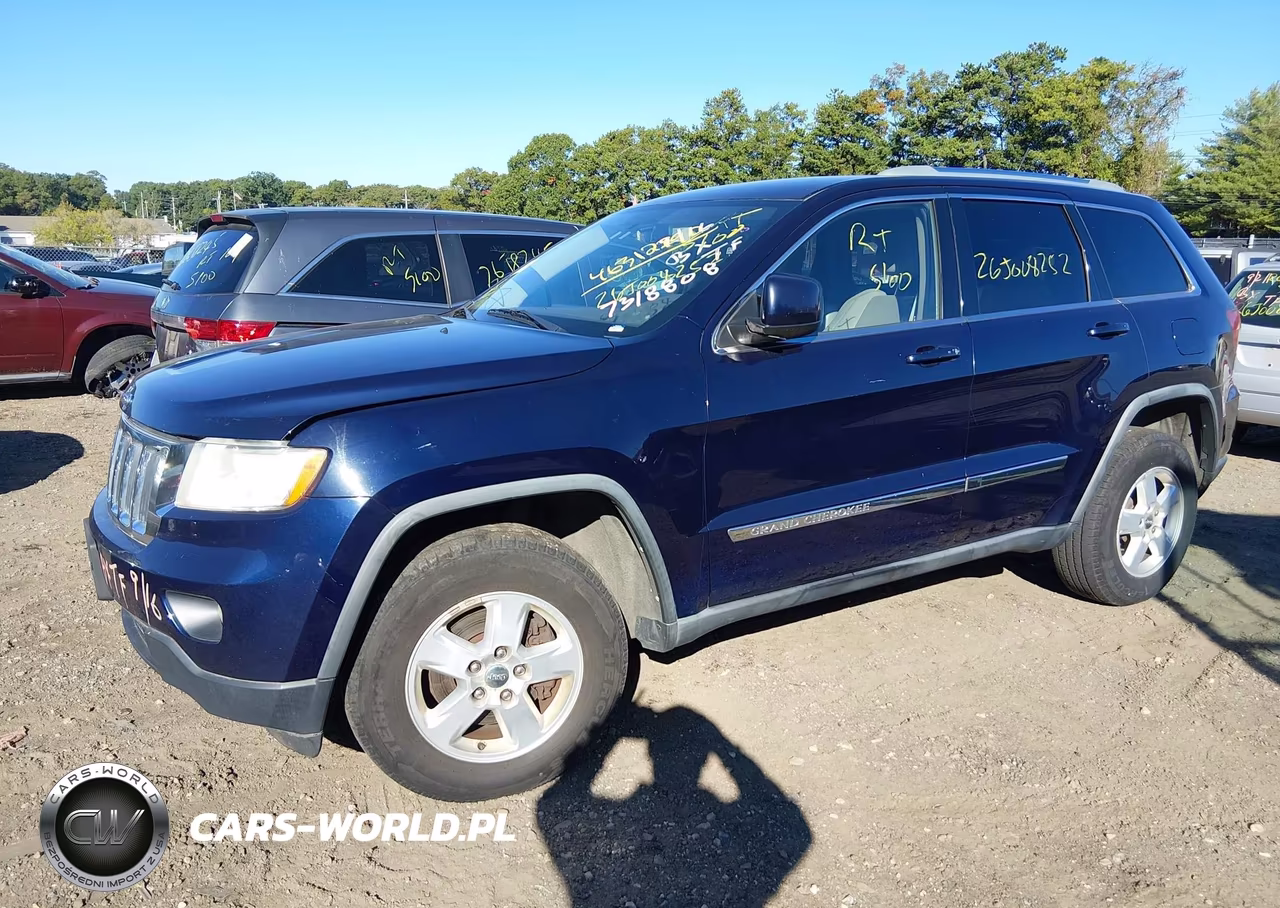 2012 Jeep Grand Cherokee Laredo VIN:1C4RJFAGXCC192971 - 2