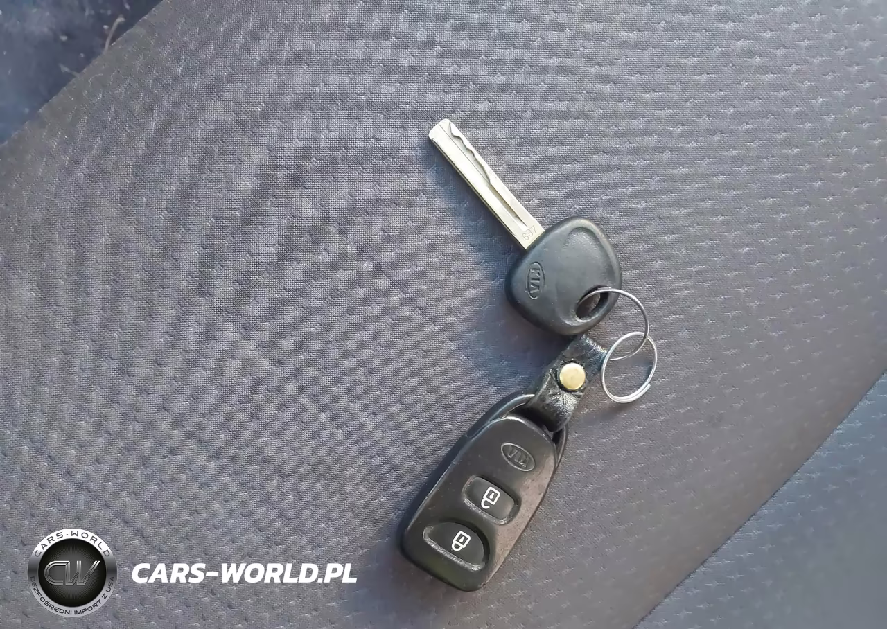 2013 Kia Sorento Lx VIN:5XYKT3A63DG382495 - 11