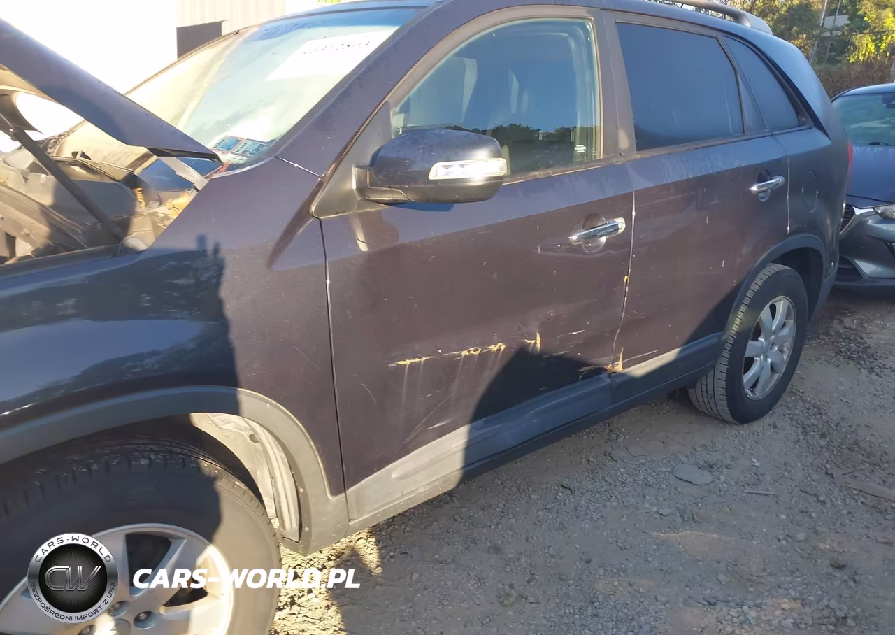 2013 Kia Sorento Lx VIN:5XYKT3A63DG382495 - 14