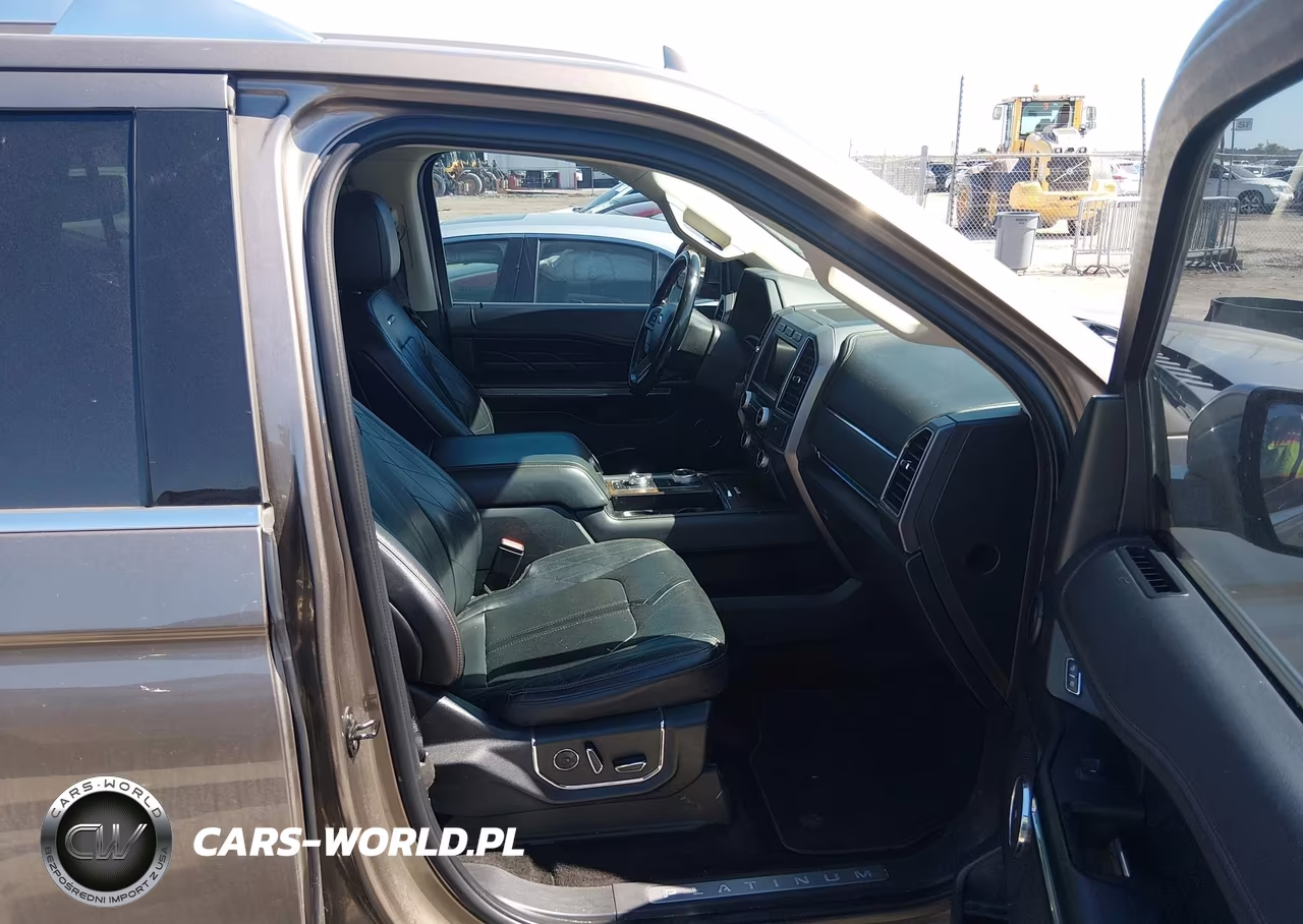 2018 Ford Expedition Max Platinum VIN:1FMJK1MT5JEA13576 - 5