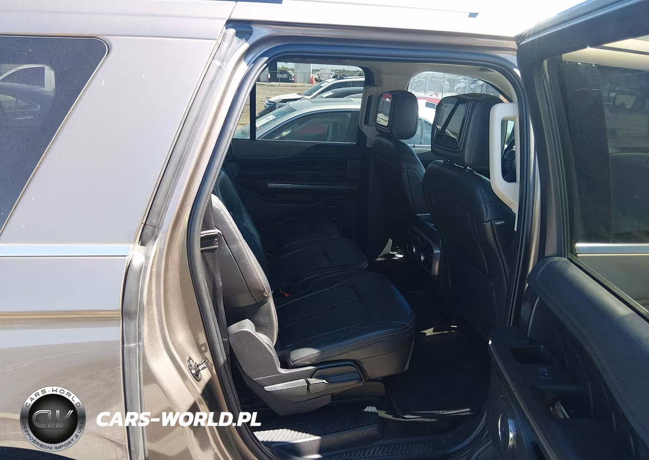 2018 Ford Expedition Max Platinum VIN:1FMJK1MT5JEA13576 - 8
