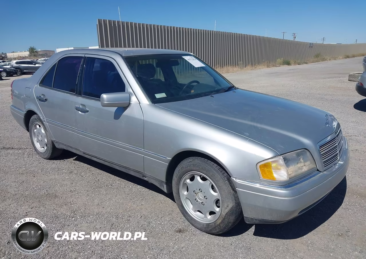 1995 Mercedes-Benz C 220