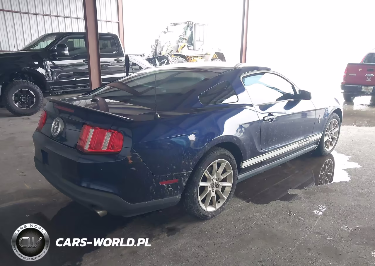 2012 Ford Mustang V6 Premium VIN:1ZVBP8AM1C5252574 - 4