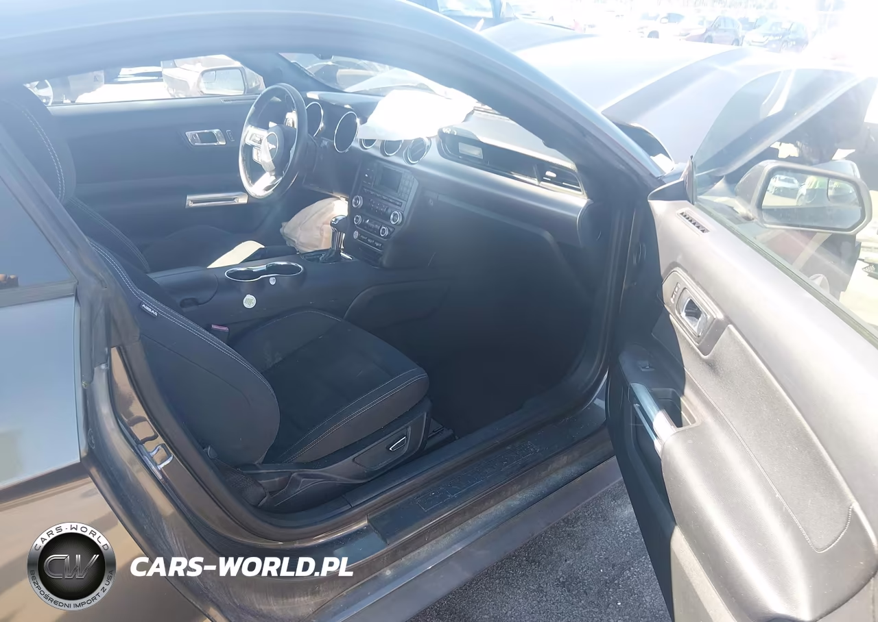 2015 Ford Mustang Ecoboost VIN:1FA6P8THXF5379919 - 5
